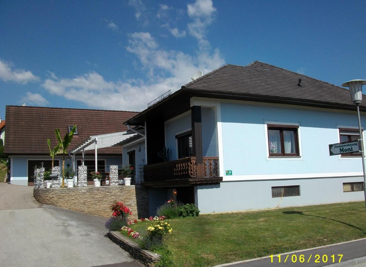 Moni Apartment Geiseldorf